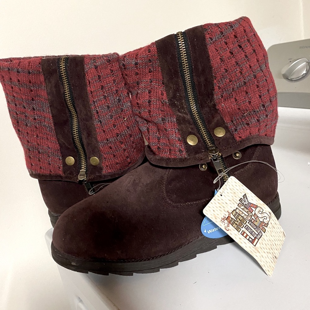 Muk luk boots